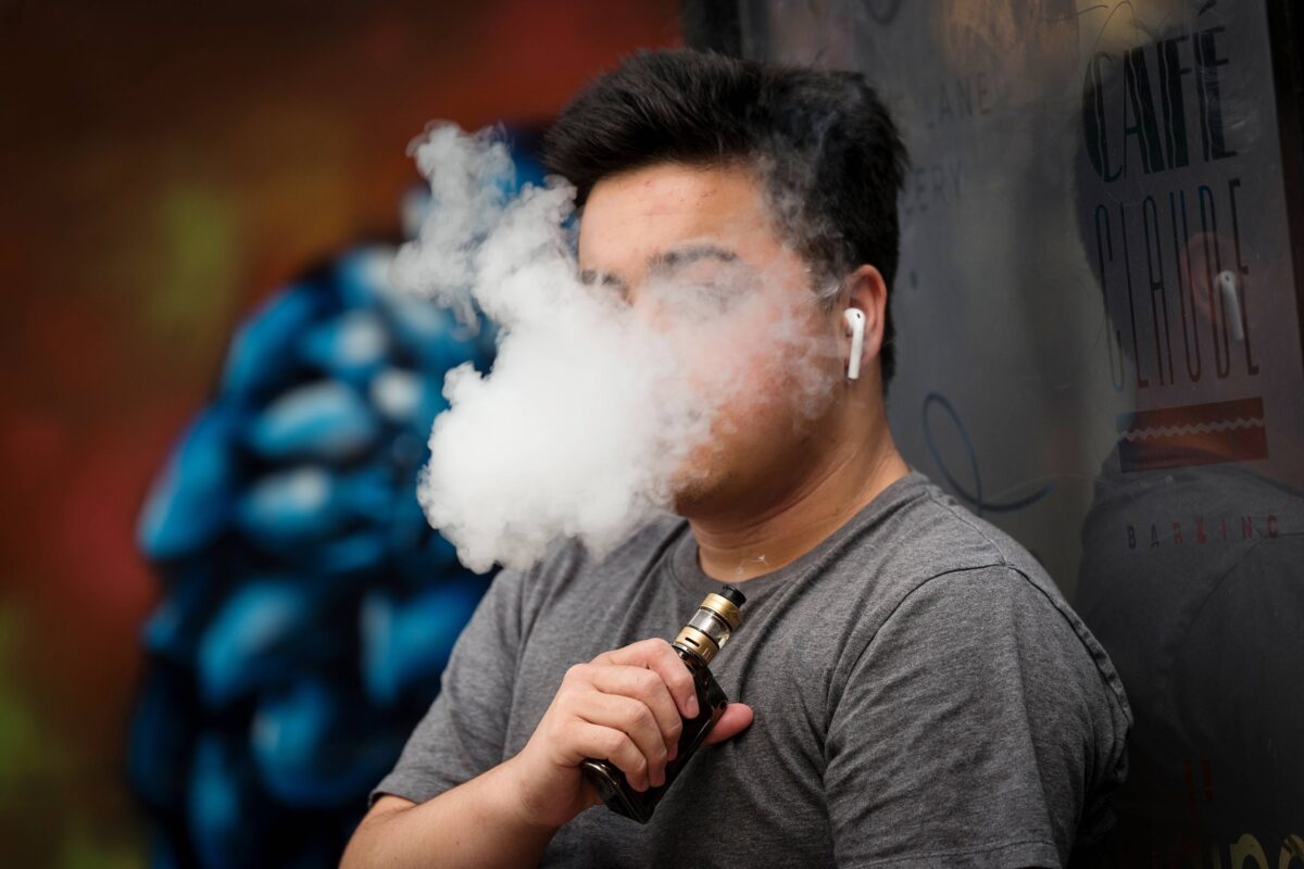 RELX Vape in Australia: Trends and Insights